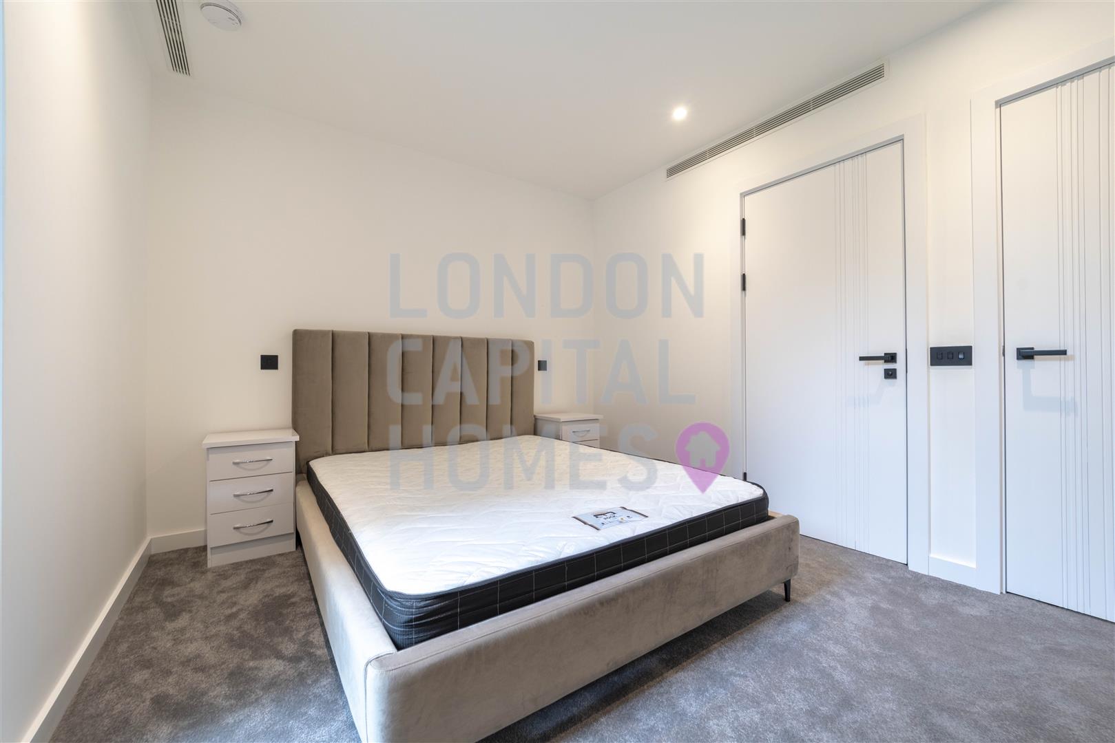 3 Merino Gardens, London